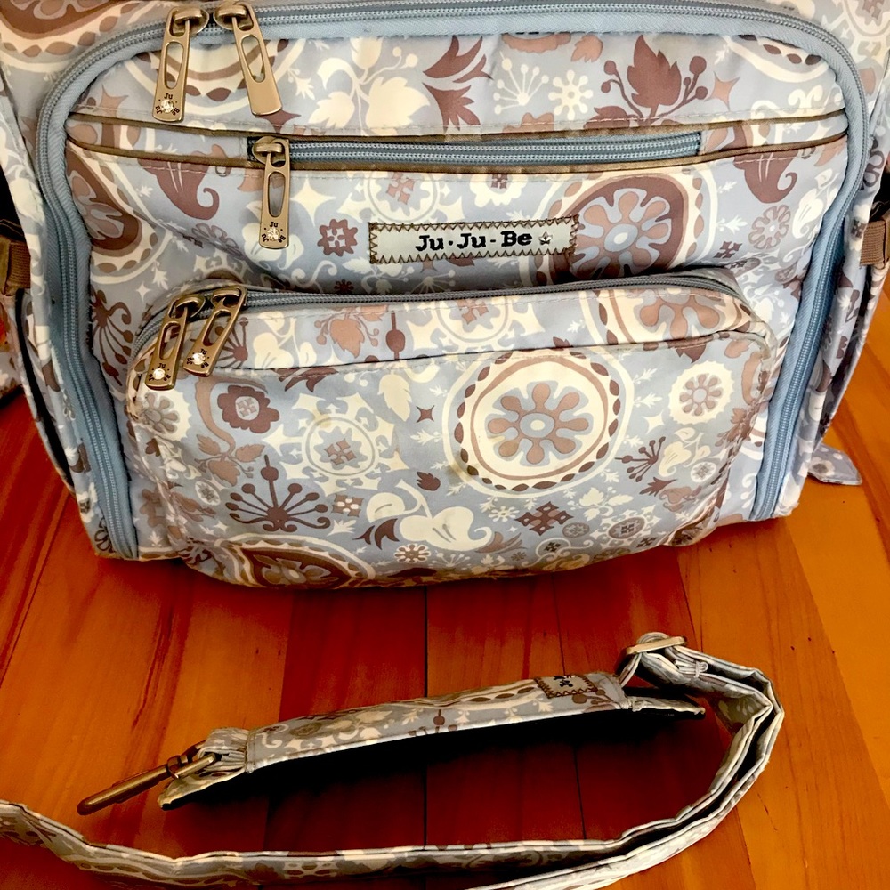 JUJUBE Messenger diaper backpack